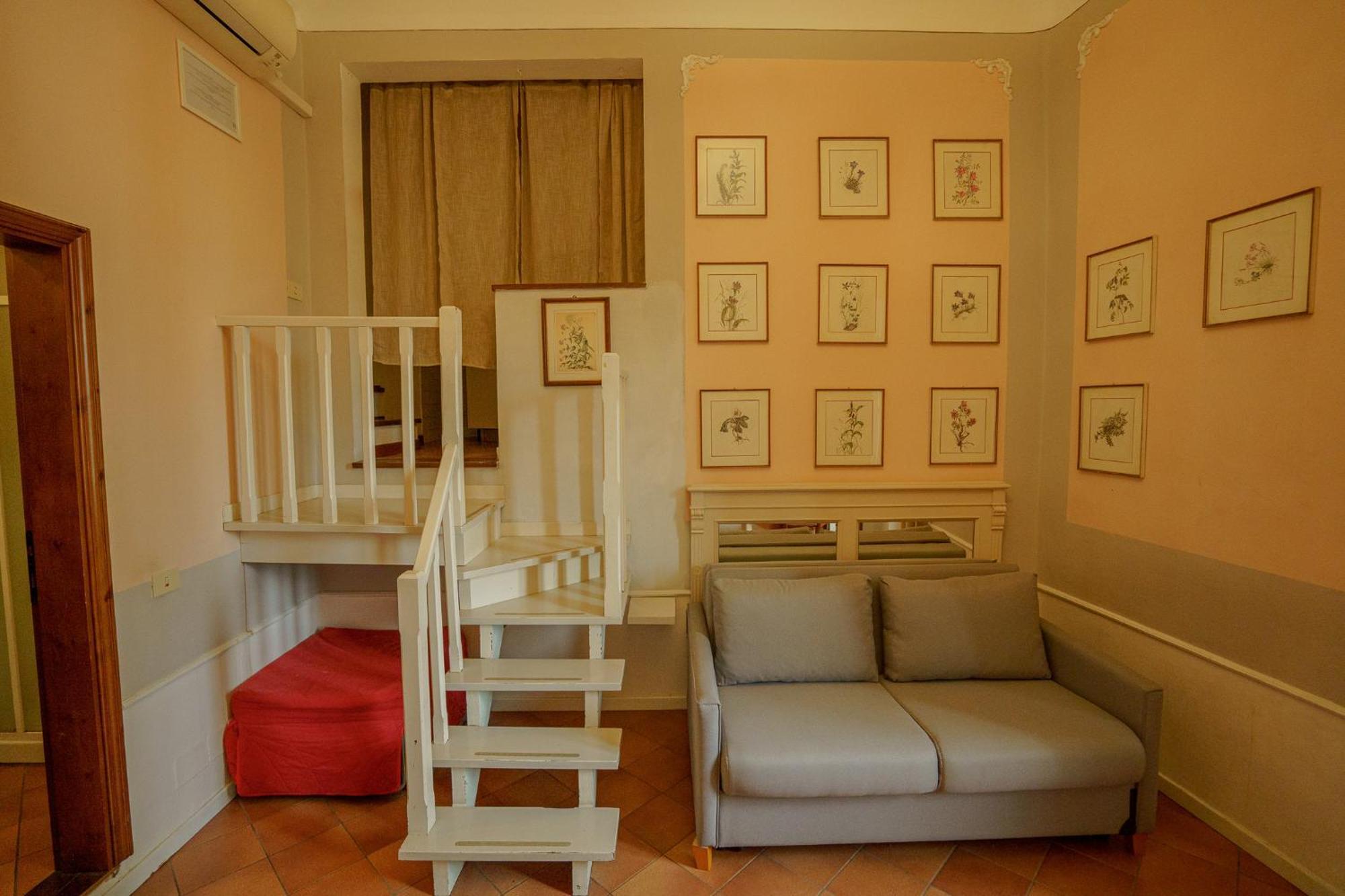 Tranquil Suite Near Museums And Train Station Florença Exterior foto